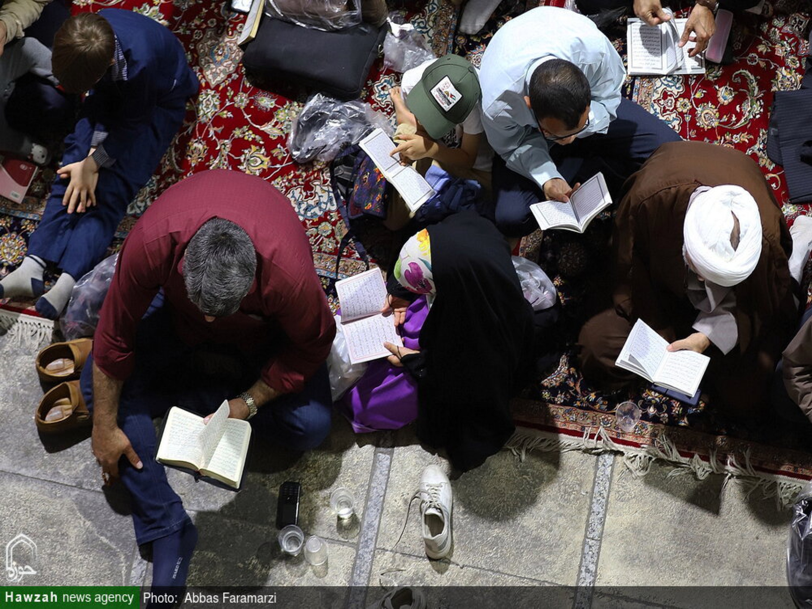 مراسم قرائت دعای پرفیض عرفه در حرم مطهر کریمه اهل بیت حضرت فاطمه معصومه (سلام الله علیها)